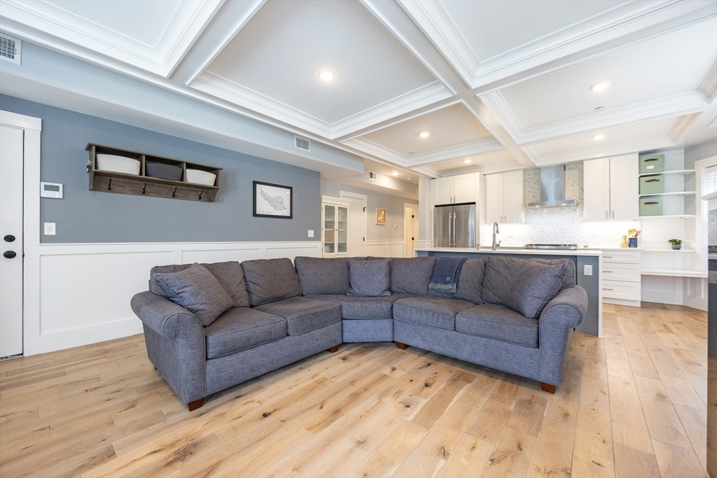 81 Conwell Ave #2, Somerville, MA Photo #35