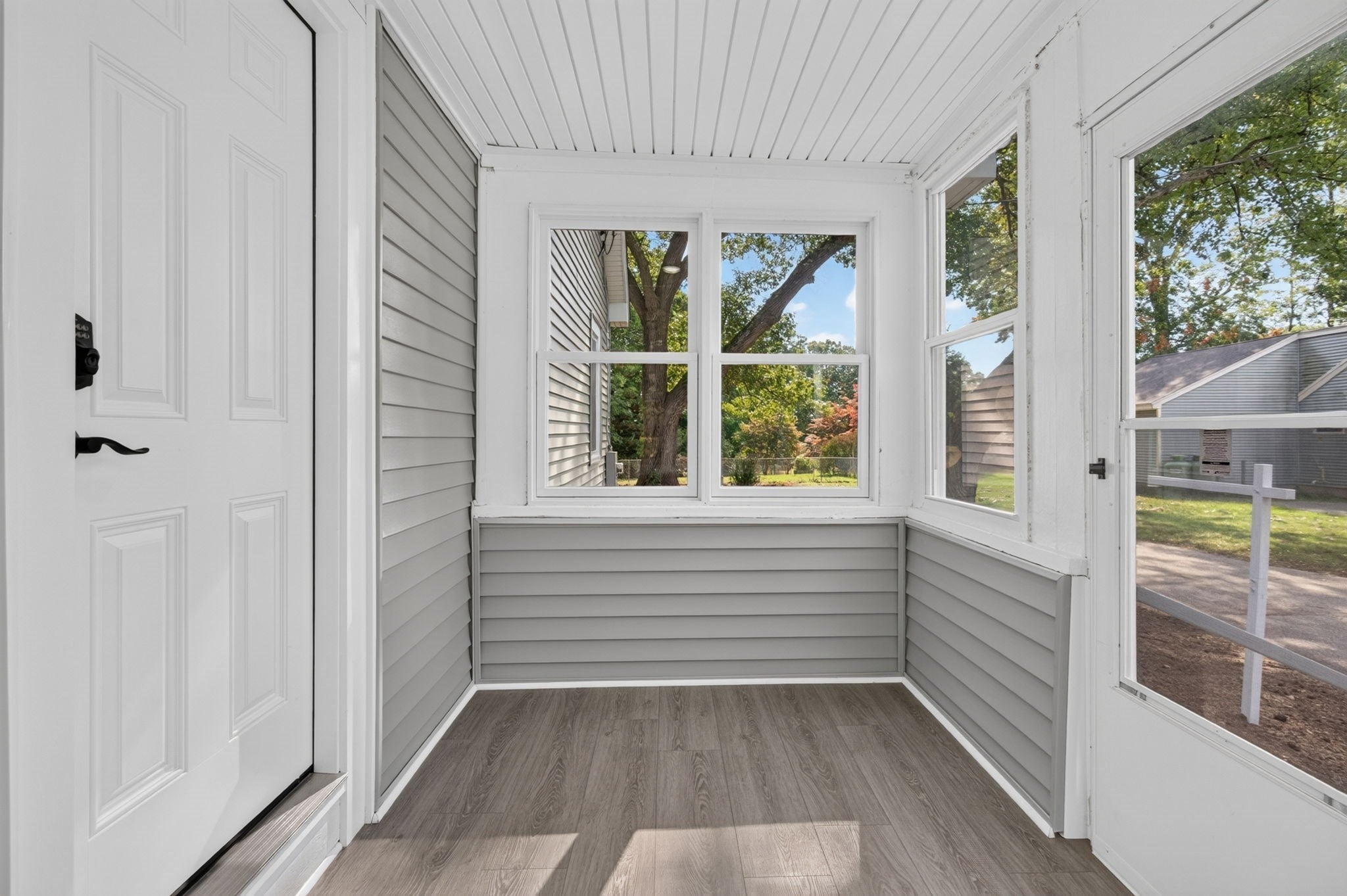 17 B St, Chelmsford, MA, 17 B St, Chelmsford, MA Photo #5