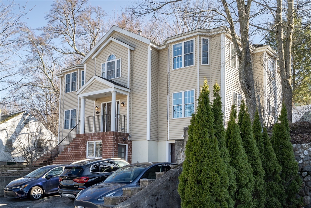 120 Massachusetts Ave 120