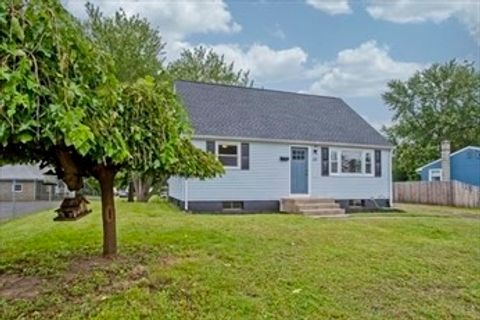 22 Armanella Street Chicopee MA 01020