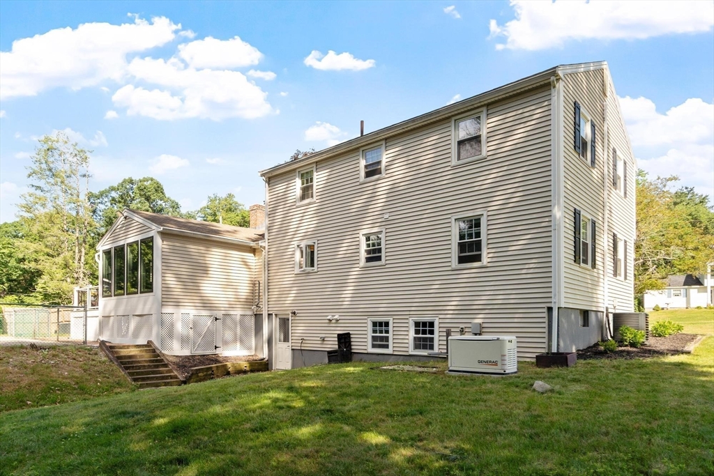 12 Crabapple Lane