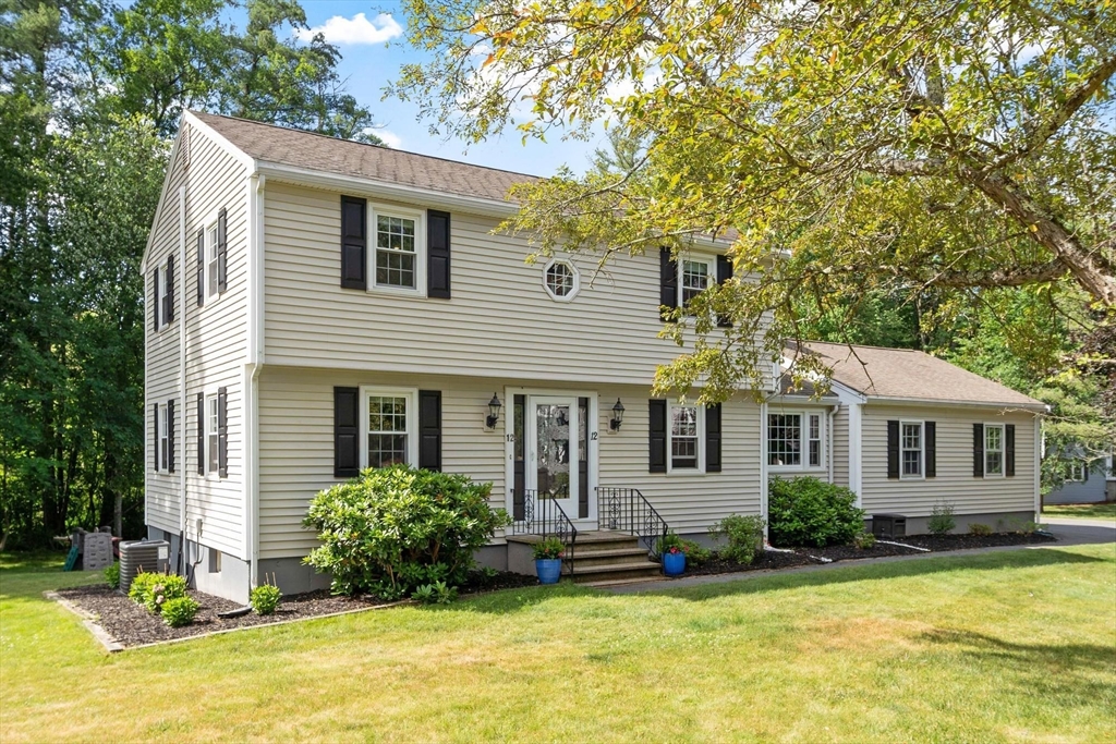 12 Crabapple Lane