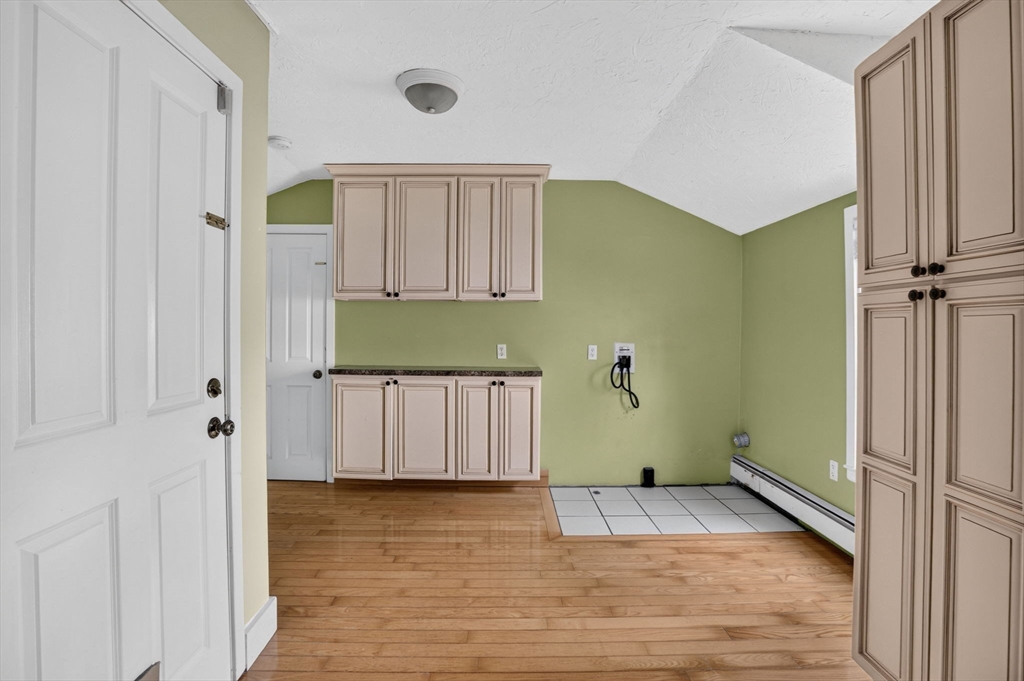 49 Alston Pl