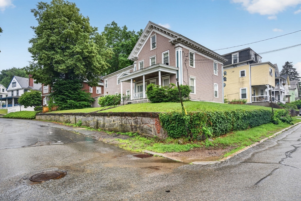 49 Alston Pl