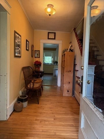 33 Worcester Ave