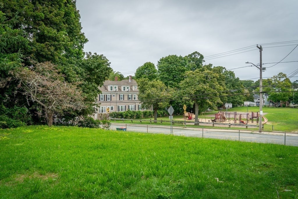 218 Standish Ave, Plymouth, MA Photo #25