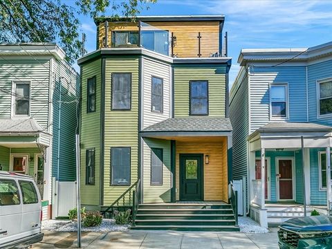 11 Palermo St Cambridge MA 02141