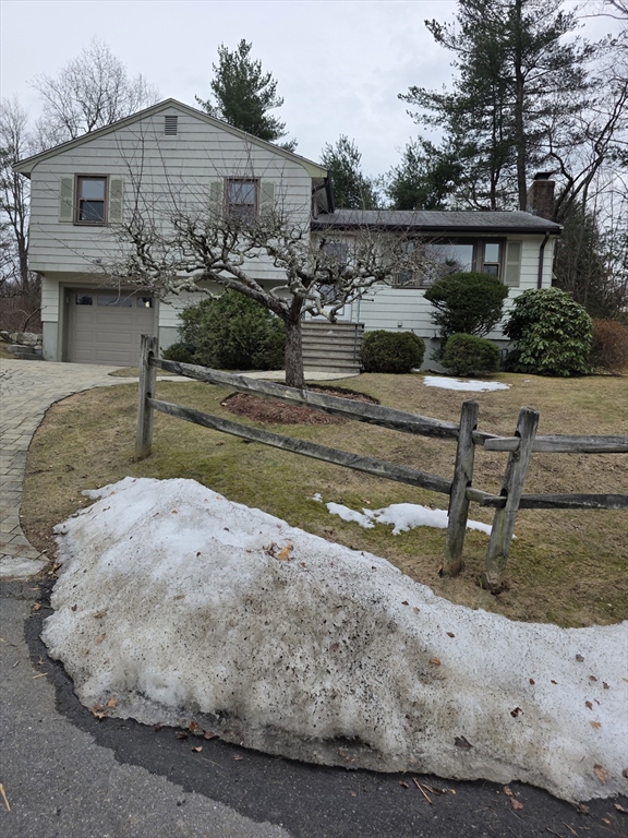 17 Maud Graham Circle