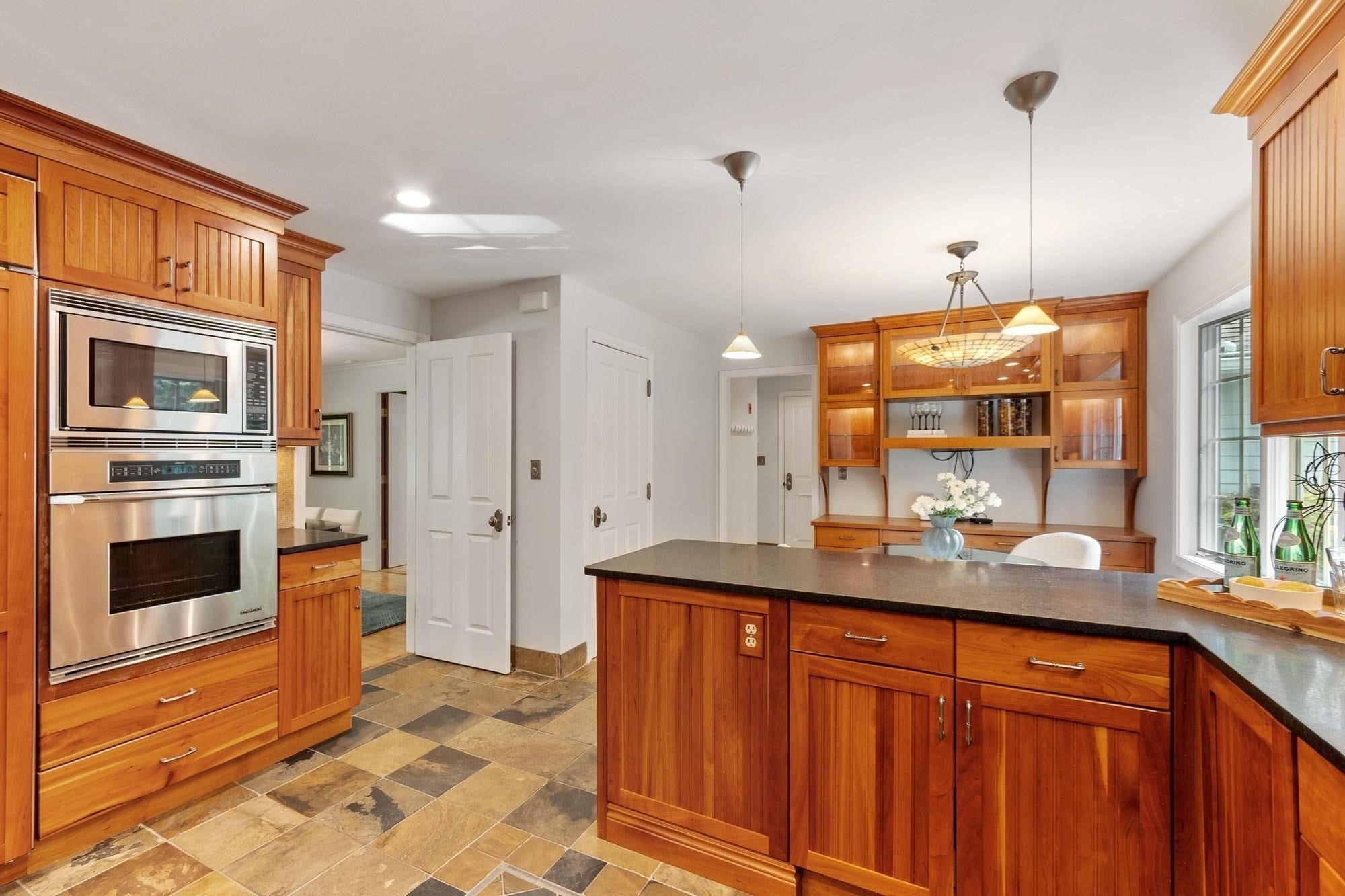 39 Rollingwood Ln, Concord, MA, 39 Rollingwood Ln, Concord, MA Photo #10