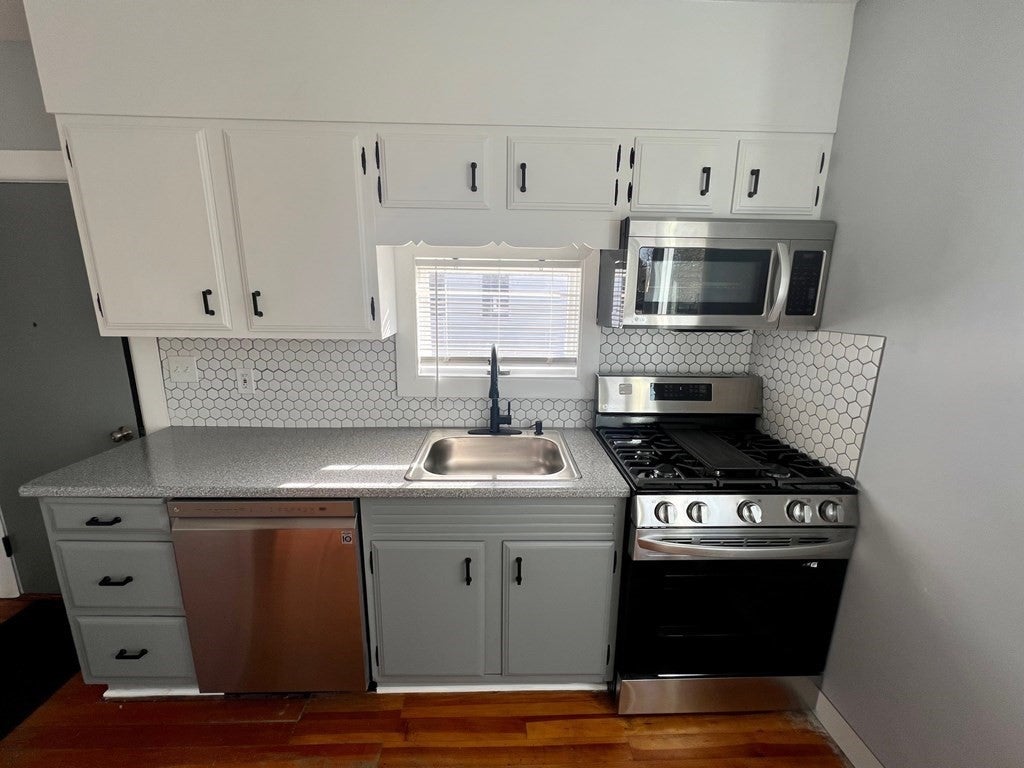 24 Ewell Ave #24, Lexington, MA, 24 Ewell Ave #24, Lexington, MA Photo #4