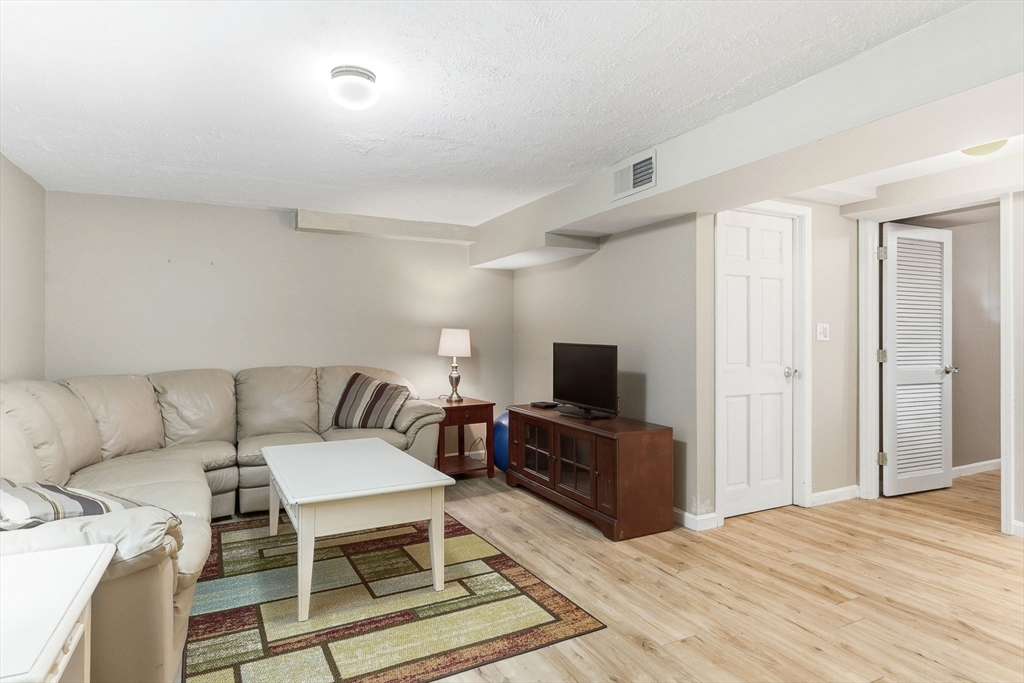 200 Wellman Ave #1, Chelmsford, MA Photo #17