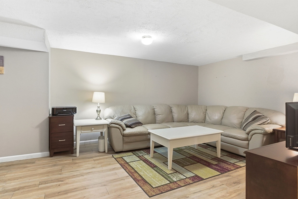 200 Wellman Ave #1, Chelmsford, MA Photo #16