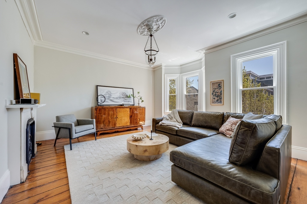 582 E 7th St, Boston, MA Photo #22
