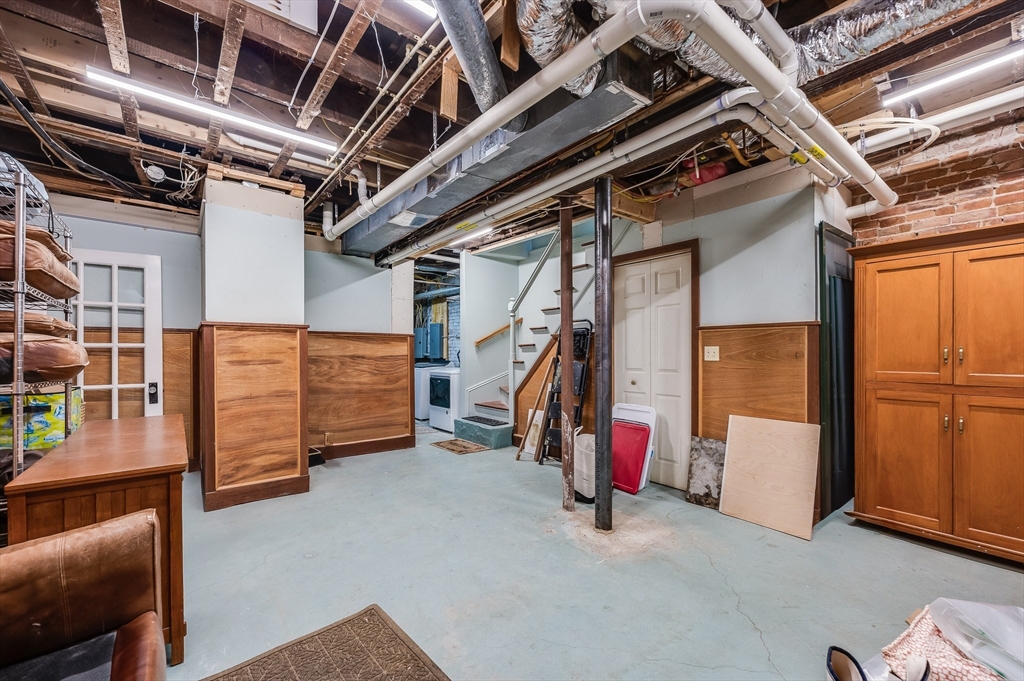 582 E 7th St, Boston, MA Photo #37