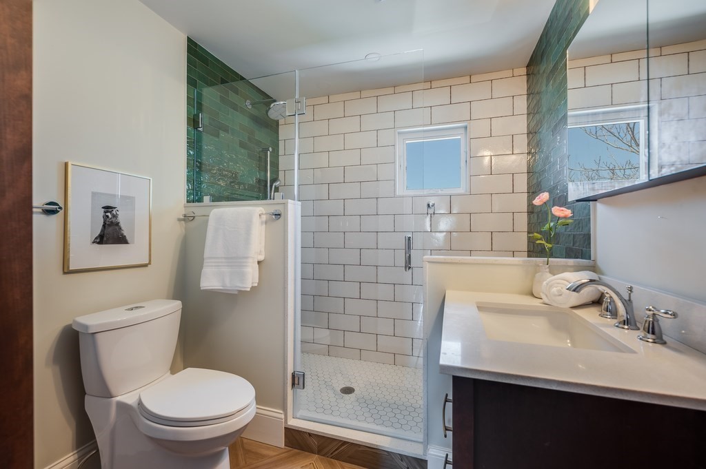 582 E 7th St, Boston, MA Photo #30