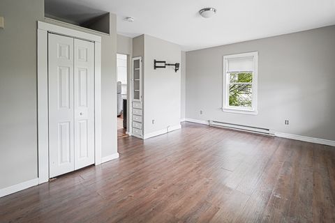 1-3 Oak Street 1 Clinton MA 01510