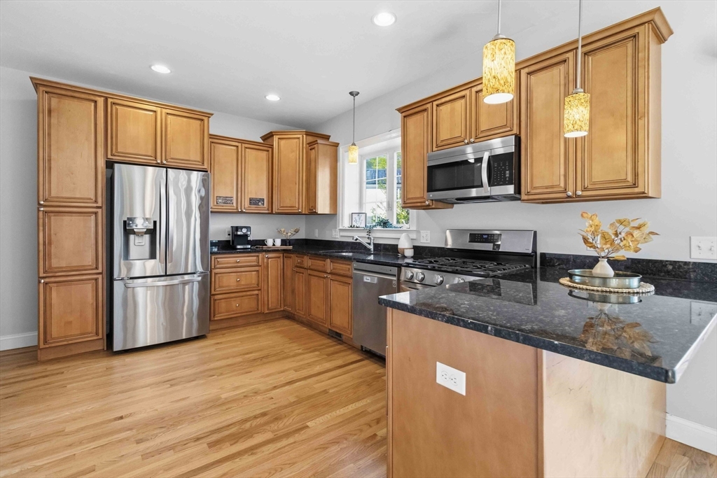 28 Zain Cir #28, Milford, MA Photo #15