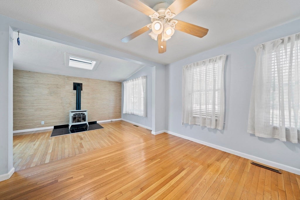 124 S River St, Marshfield, MA, 124 S River St, Marshfield, MA Photo #11
