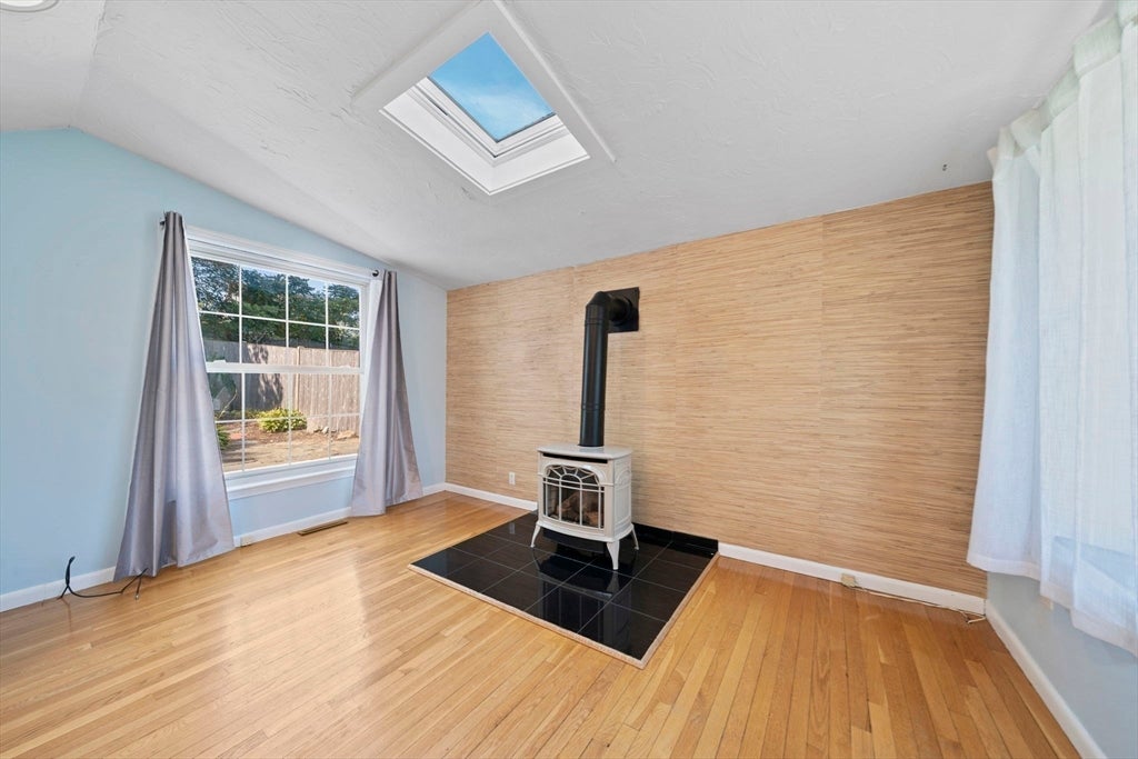 124 S River St, Marshfield, MA, 124 S River St, Marshfield, MA Photo #10