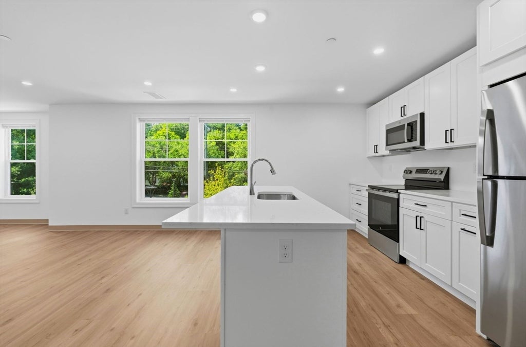 26 Union St #202, Natick, MA, 26 Union St #202, Natick, MA Photo #3