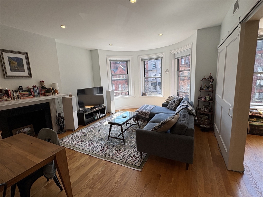 175 Newbury Street 300