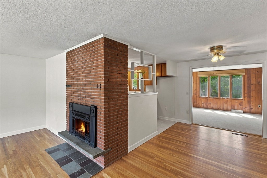 19 Champlain Dr, Hudson, MA, 19 Champlain Dr, Hudson, MA Photo #7