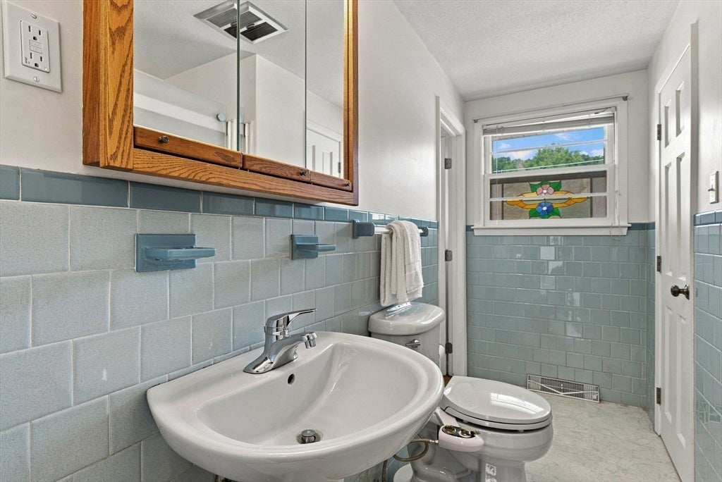 19 Champlain Dr, Hudson, MA, 19 Champlain Dr, Hudson, MA Photo #19