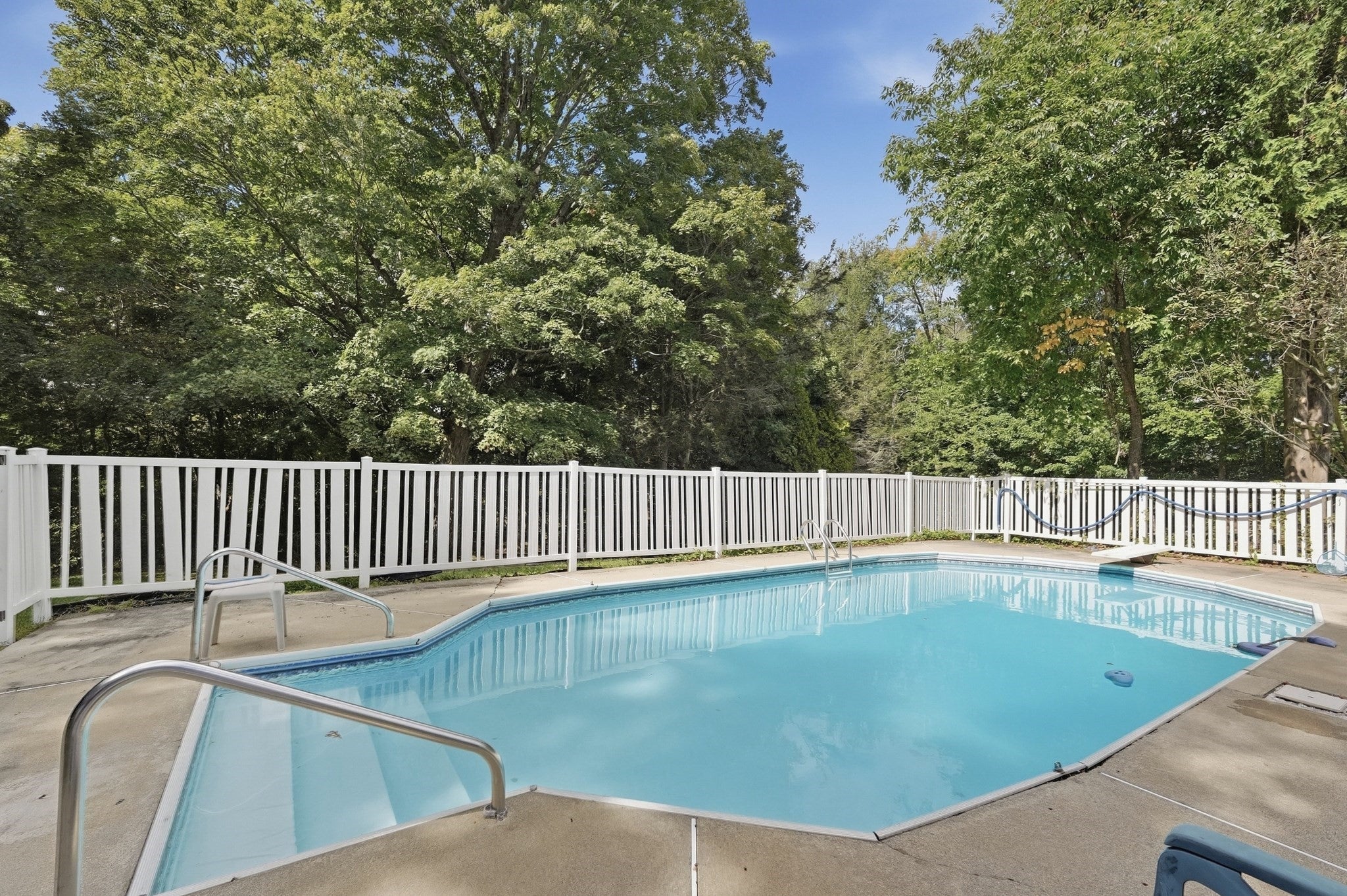 27 Old Meetinghouse Road, Auburn, MA Photo #32