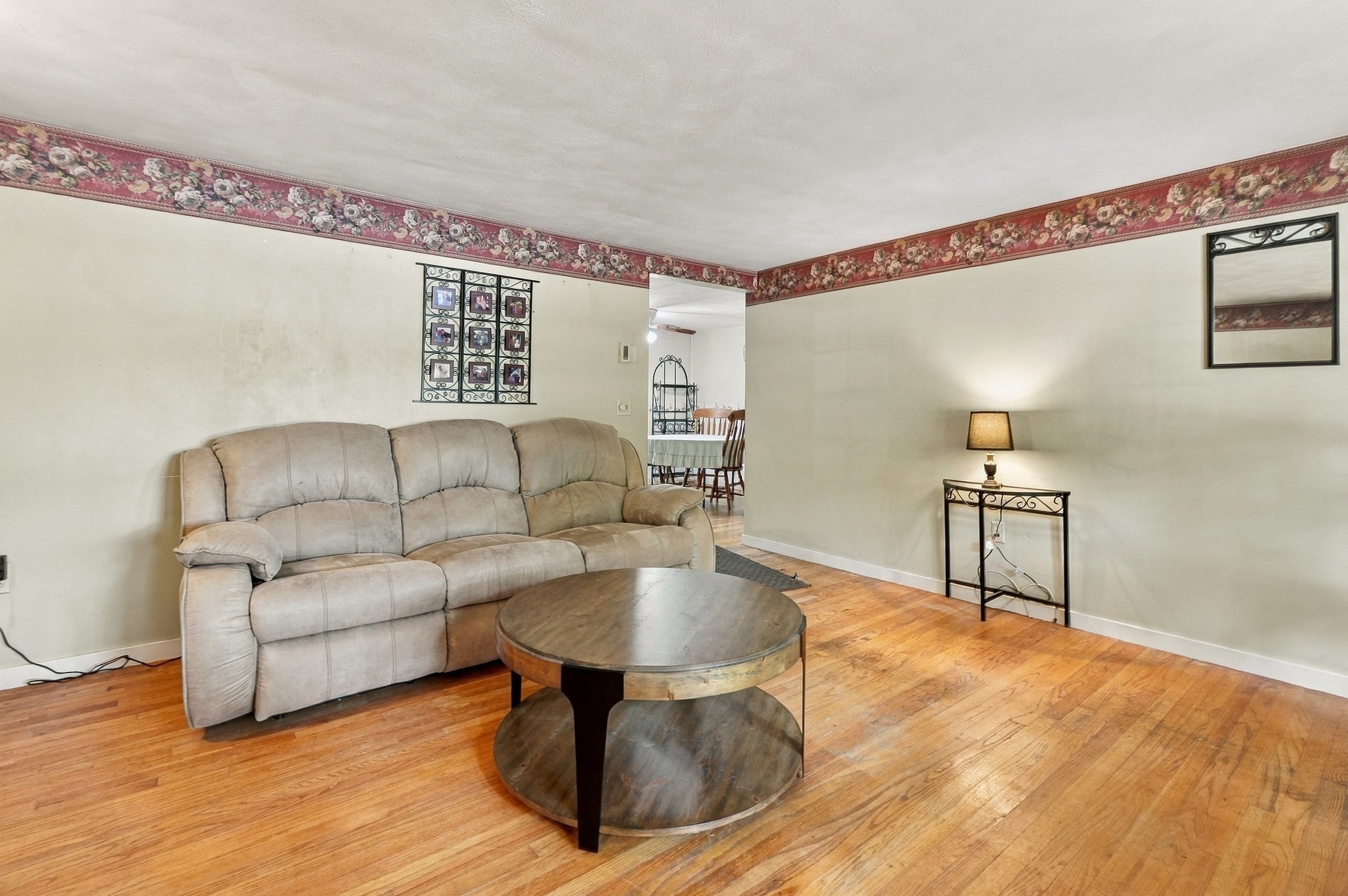 27 Old Meetinghouse Road, Auburn, MA Photo #5