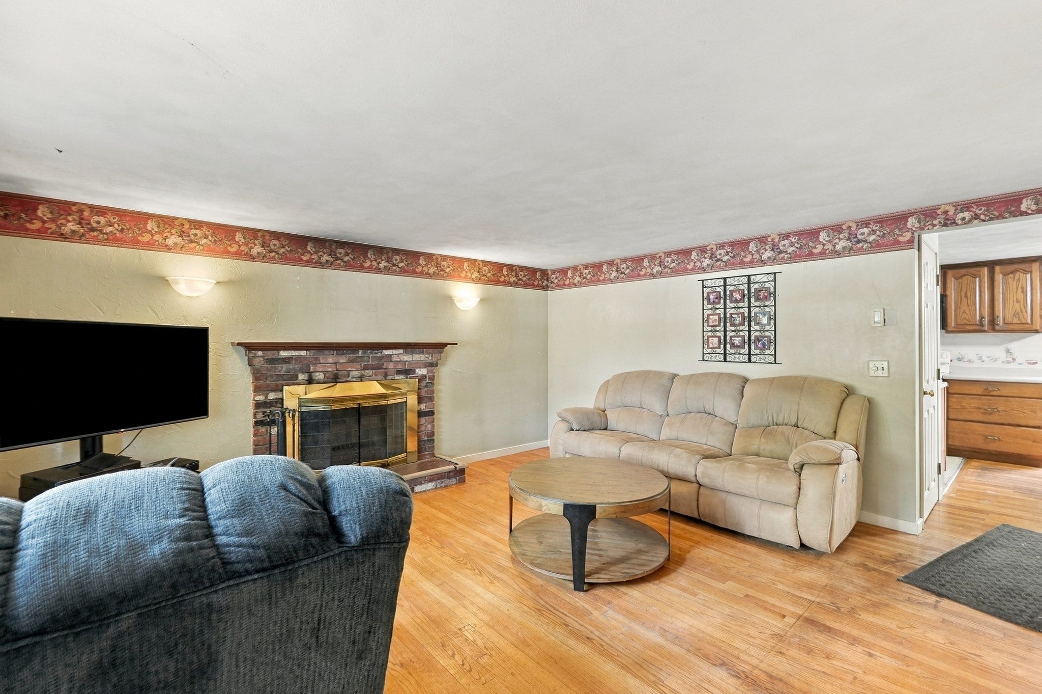 27 Old Meetinghouse Road, Auburn, MA Photo #6