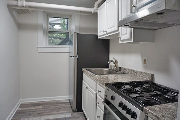 95 Adams St 14