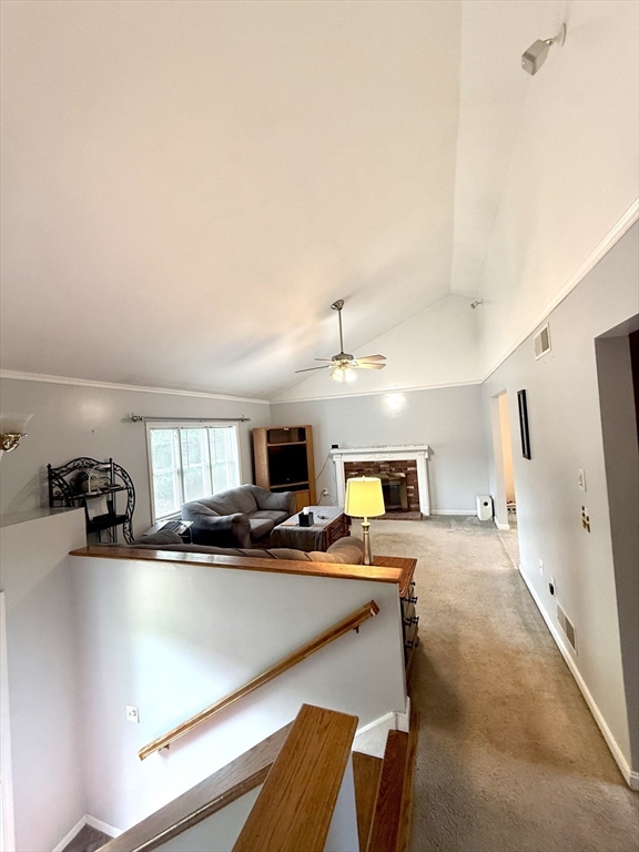133 S Main St