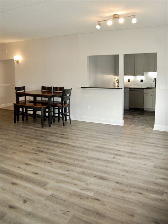200 Cove Way #113, Quincy, MA Photo #8