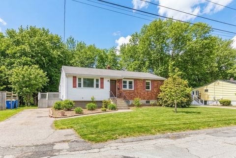 28 Mcdonnell Dr Randolph MA 02368