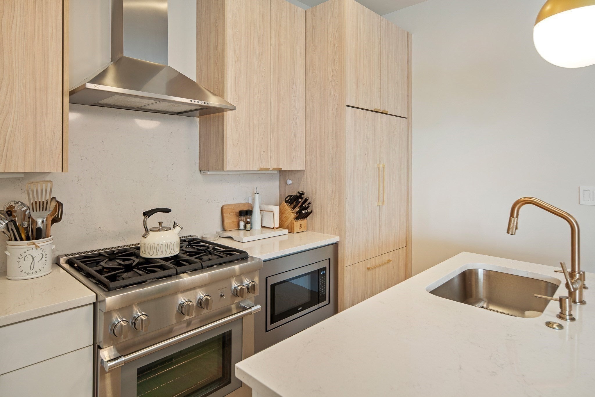 181 Coleridge St #C, Boston, MA Photo #9