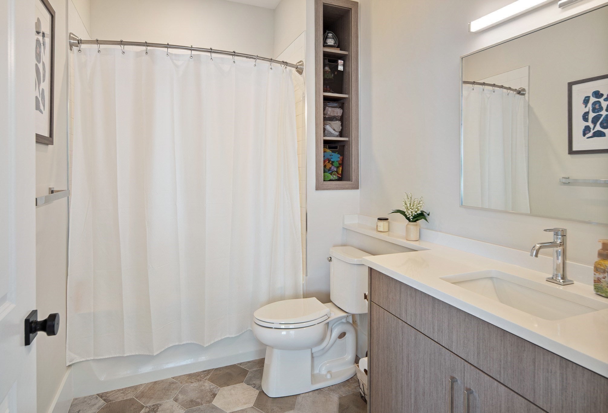 181 Coleridge St #C, Boston, MA Photo #23