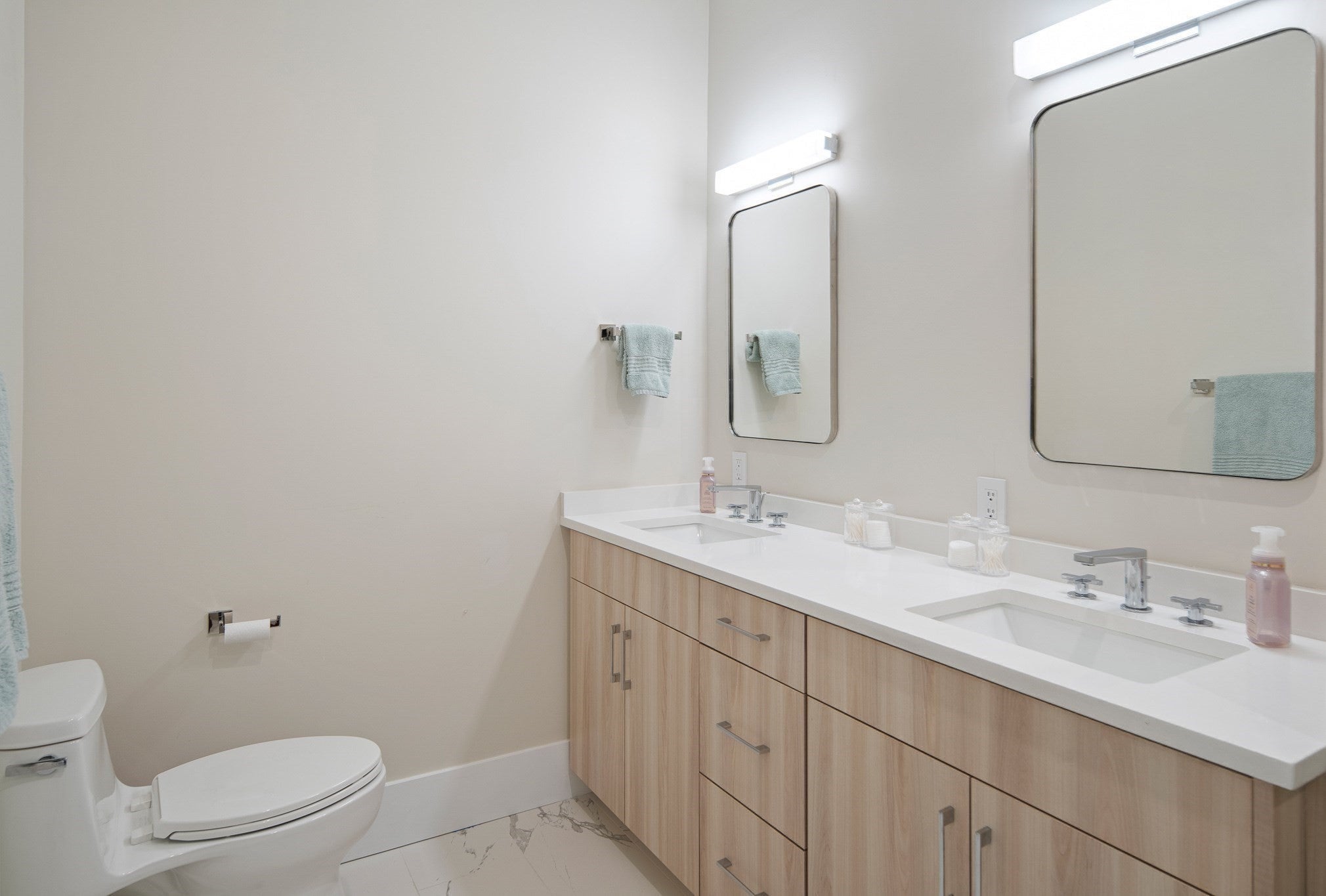 181 Coleridge St #C, Boston, MA Photo #19