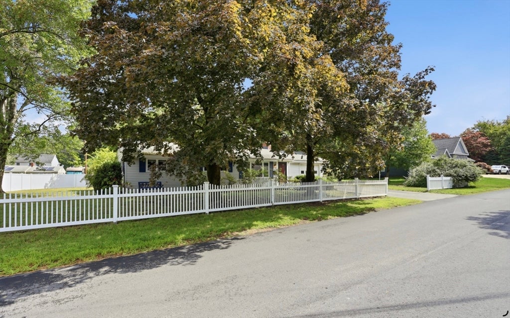 15 Elm Court, Maynard, MA, 15 Elm Court, Maynard, MA Photo #13