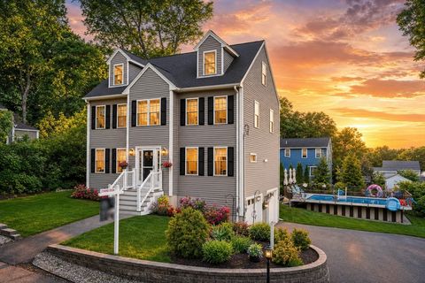Photo of 34 Amesbury Ave, Amesbury, MA 01913 (MLS # 73531060)