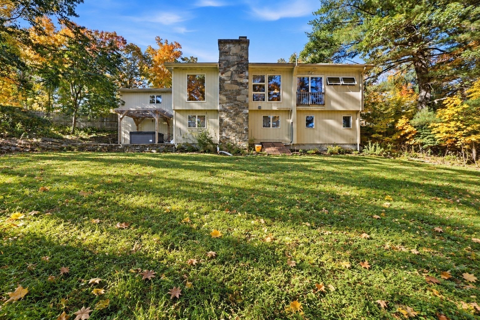11 Forest Hill Dr, Worcester, MA, 11 Forest Hill Dr, Worcester, MA Photo #31