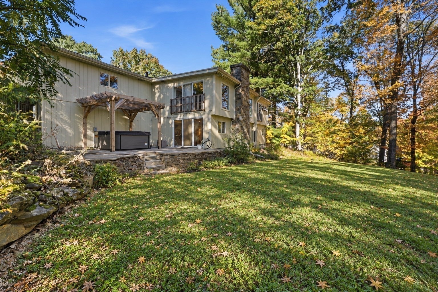 11 Forest Hill Dr, Worcester, MA, 11 Forest Hill Dr, Worcester, MA Photo #32