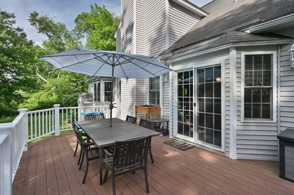 10 Valley Rd, Danvers, MA Photo #37