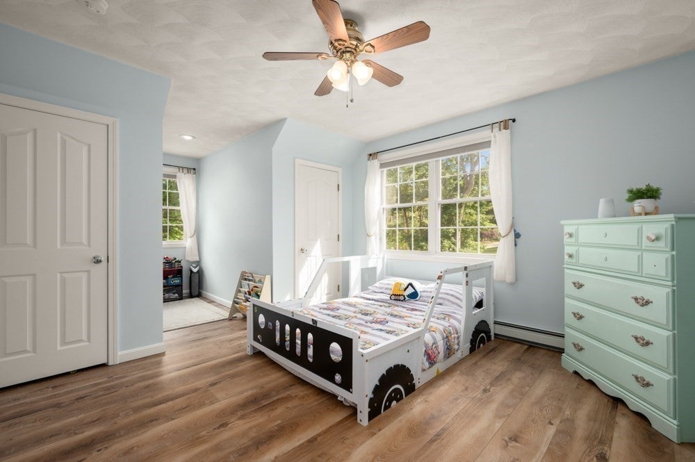 10 Valley Rd, Danvers, MA Photo #24