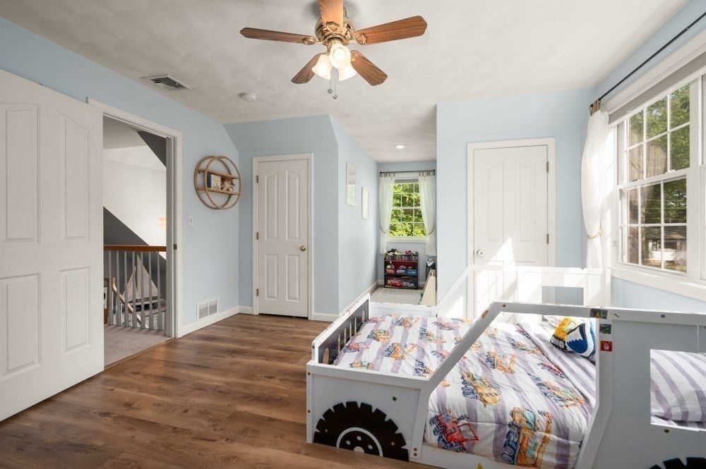10 Valley Rd, Danvers, MA Photo #25