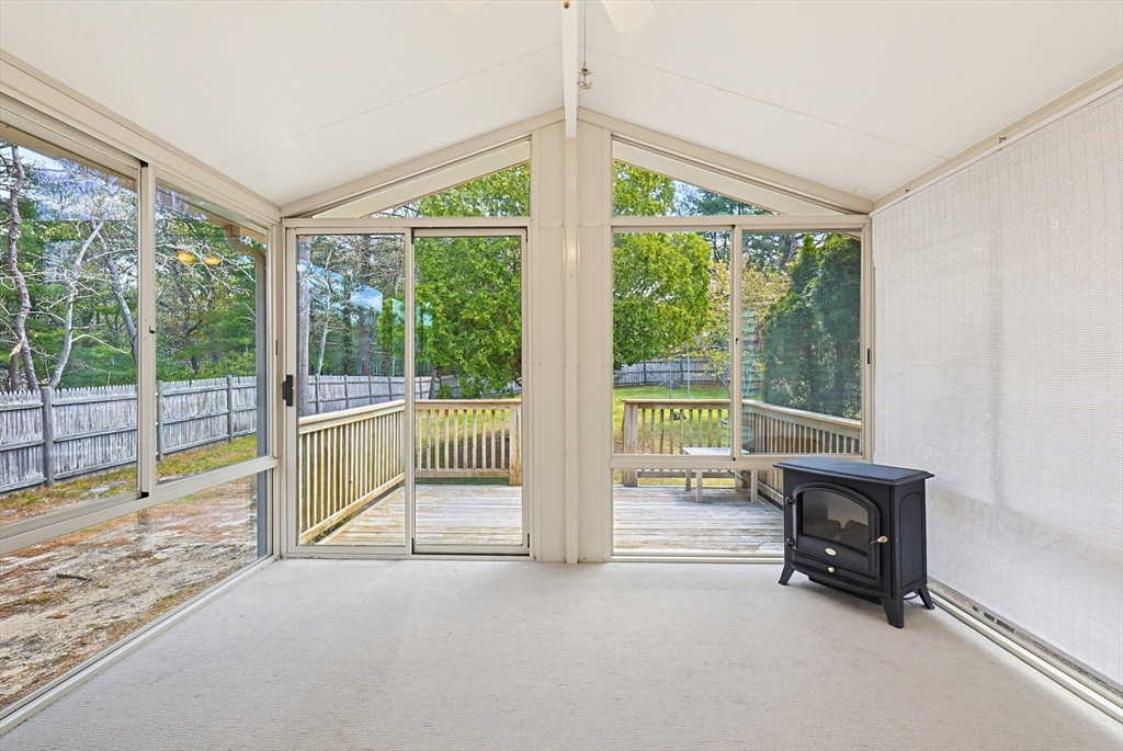 20 Worrall Rd, Plymouth, MA Photo #10