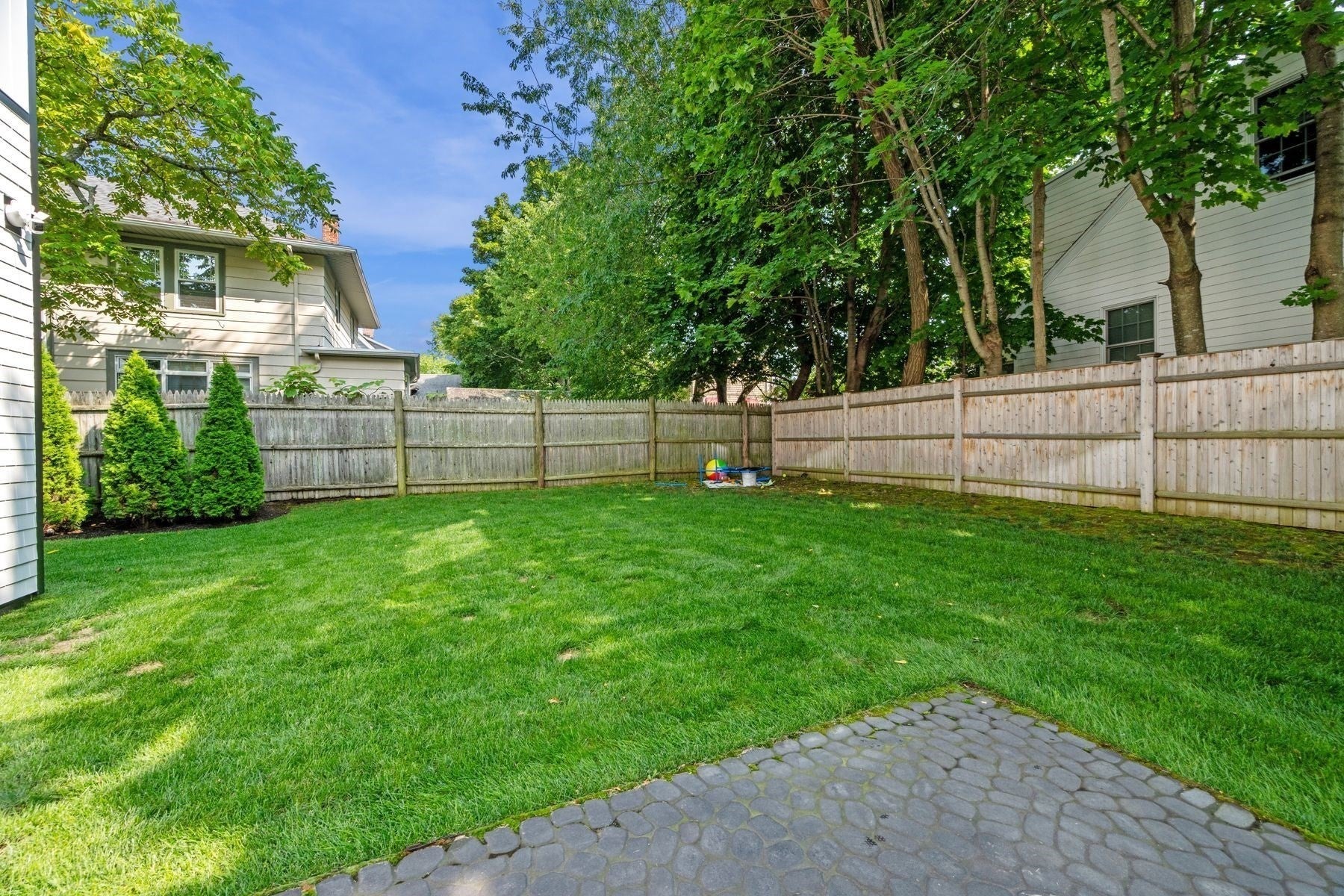 8 Dennison Ave, Swampscott, MA Photo #38