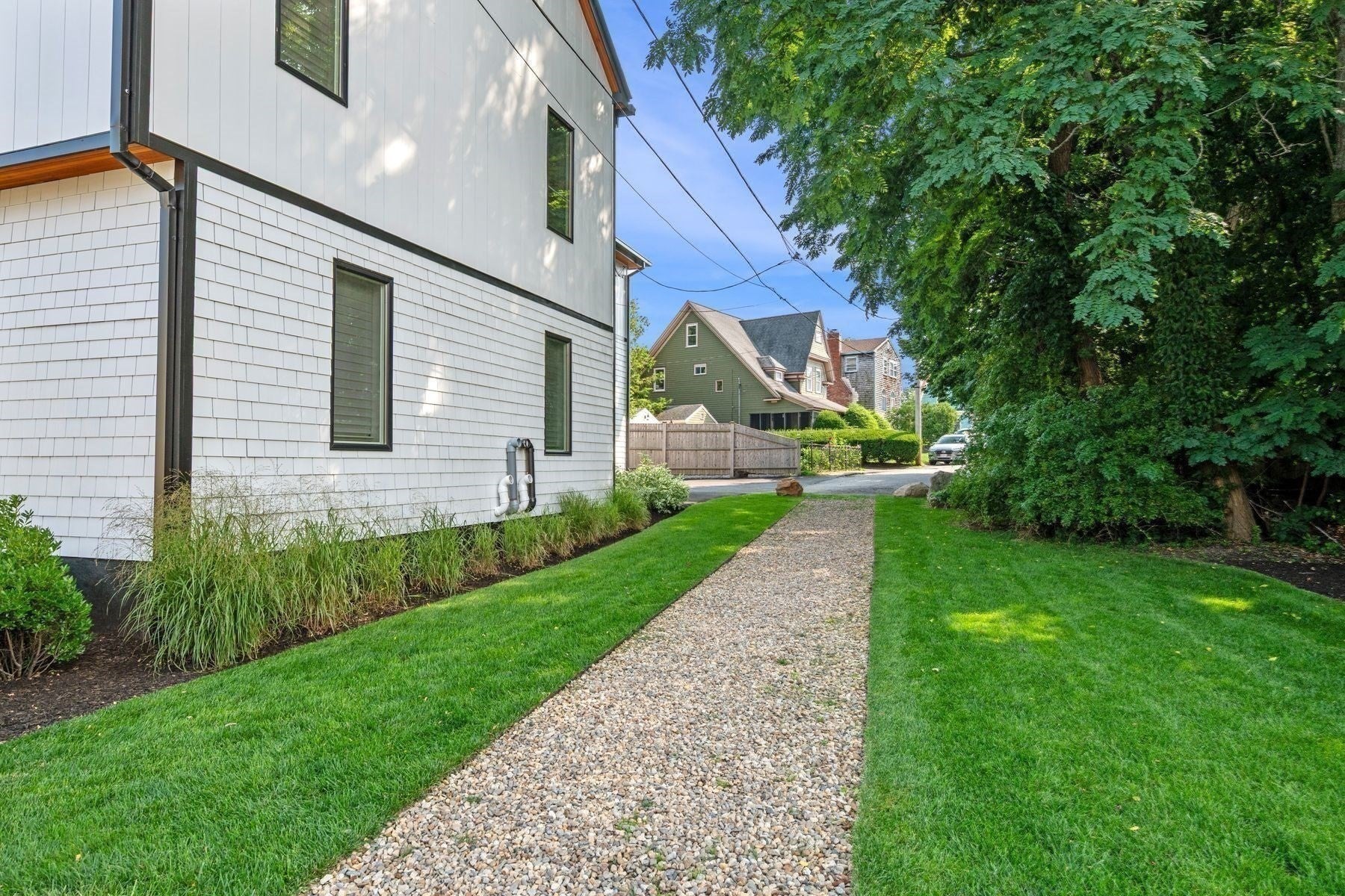 8 Dennison Ave, Swampscott, MA Photo #32