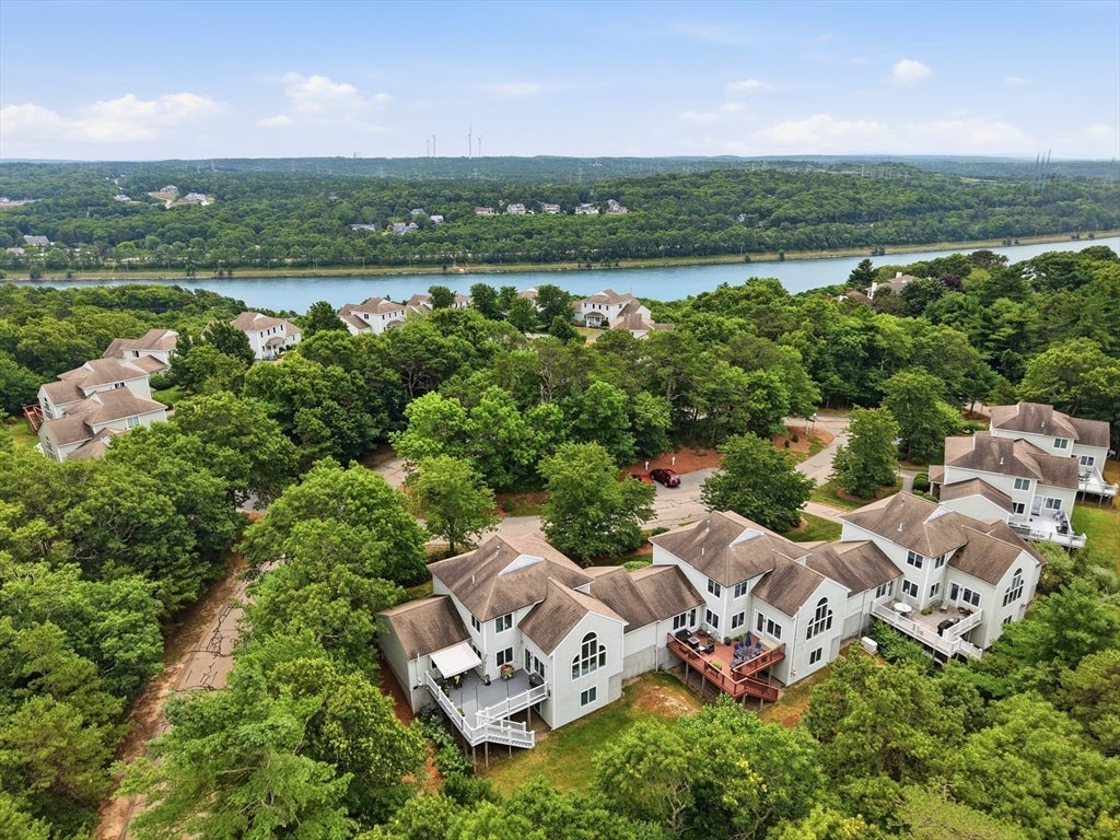 5 Hemlock Rd 5
