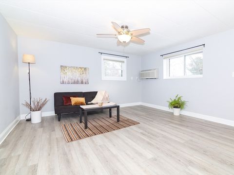 147 Turner Rd 80 Holliston MA 01746