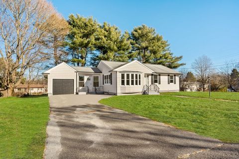 54 Doris Ave Tiverton RI 02878